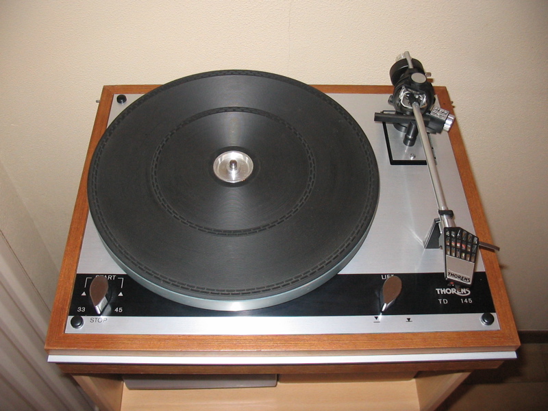 Thorens 3.jpg