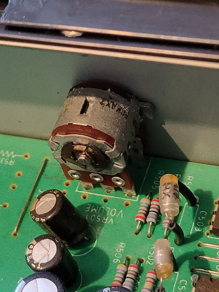 potentiomètre Rotel RA960bx.jpg