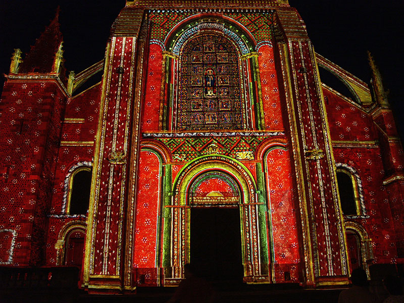 Cathédrale rouge.jpg