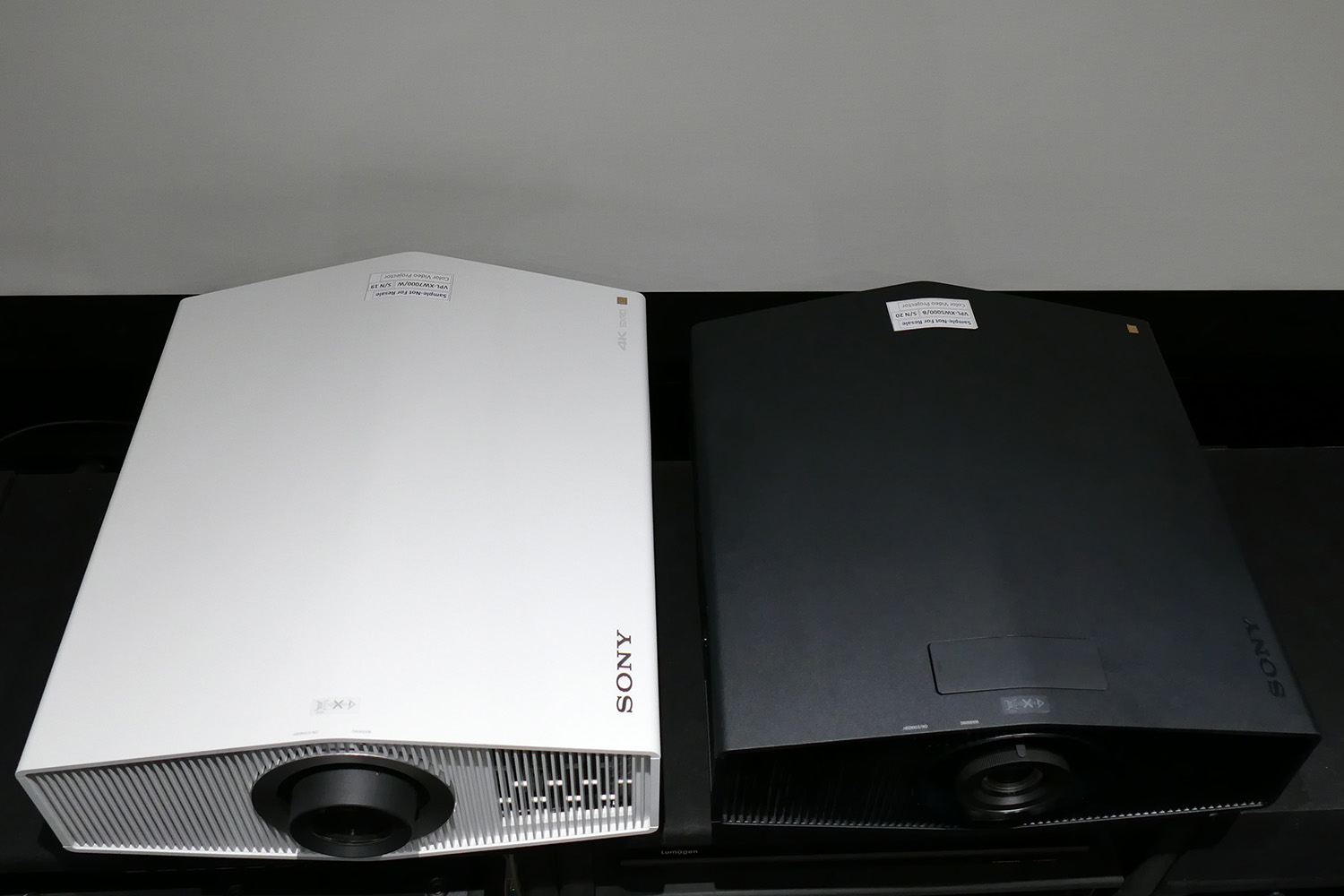 Test Sony VPL-XW5000 : le plus abordable des vidéoprojecteurs Sony